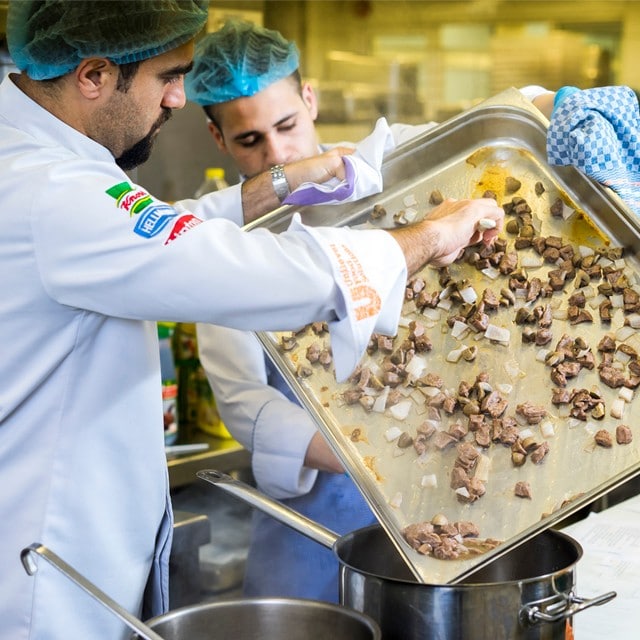 نبذة عن سلامة الغذاء