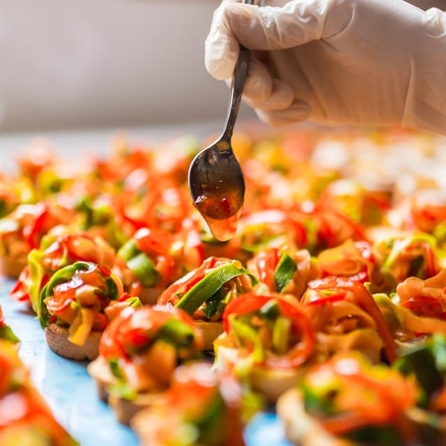 مبادئ نظام تحليل المخاطر ونقاط التحكم الحرجة