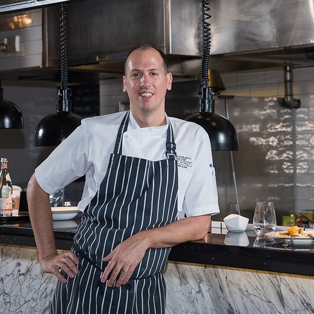 اكتشف أسرار وخفايا المطبخ الإيطالي مع الشيف ستيفانو غيلميتي