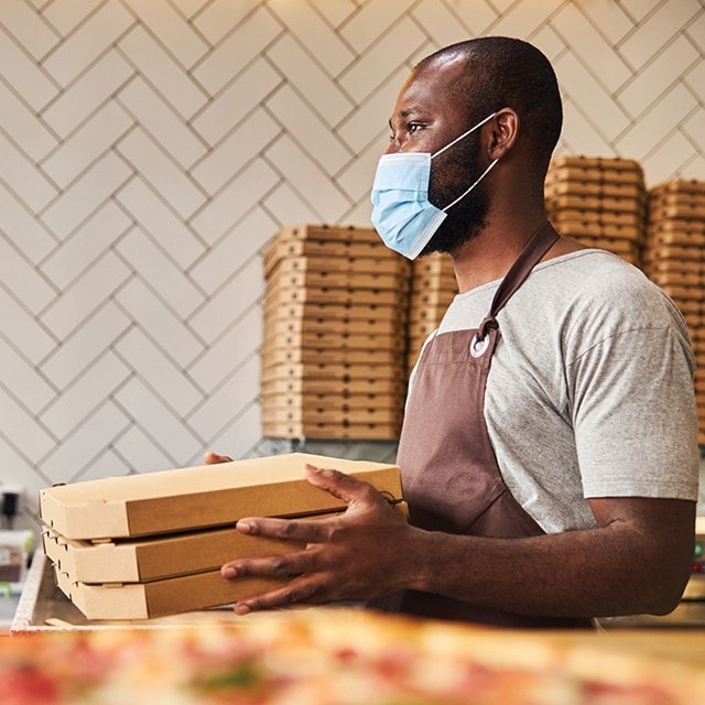 التوصيل و الوجبات الجاهزة