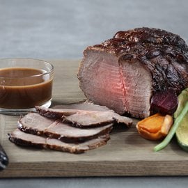 Classic Roast Beef with Gravy