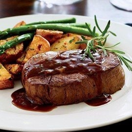 Filet Mignon with Garlic Rosemary Sauce
