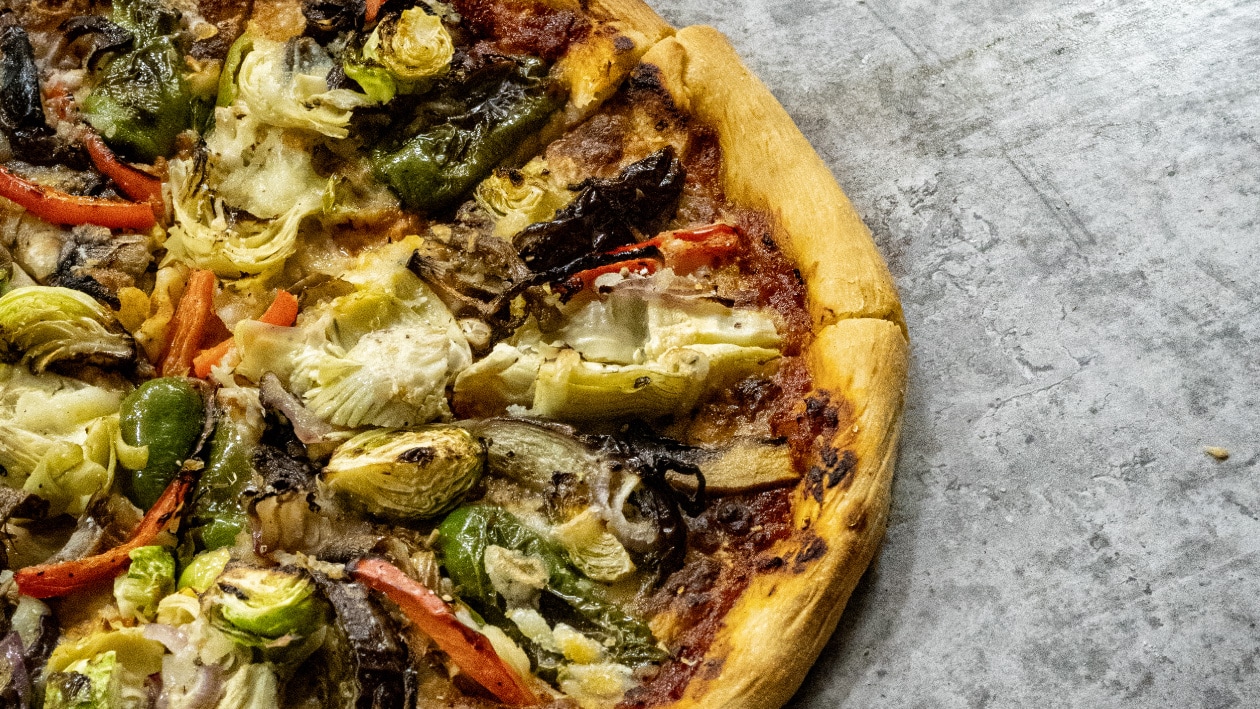 بيتزا باربيكيو بمكونات الحديقة – وصفة