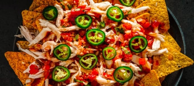 spicy chicken nachos